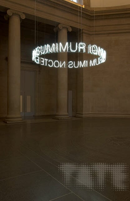 Cerith Wyn Evans, In Girum Imus Nocte et Consumimur Igni, 2006. Courtesy l'artista