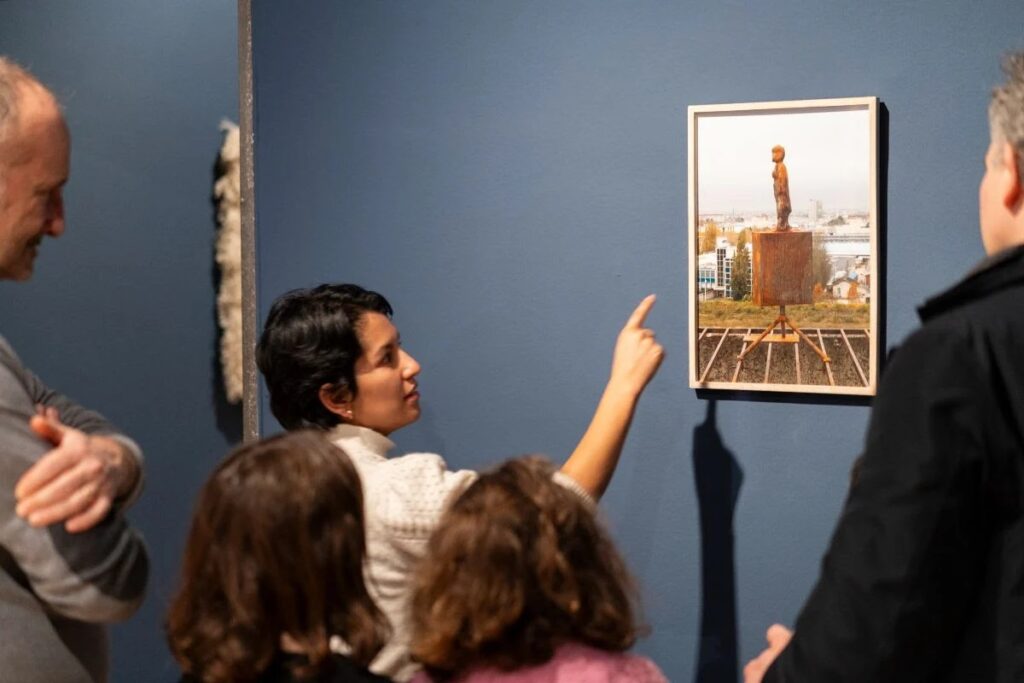 Quanto deve guadagnare chi lavora nel settore dell’arte contemporanea? C’è un calcolatore online