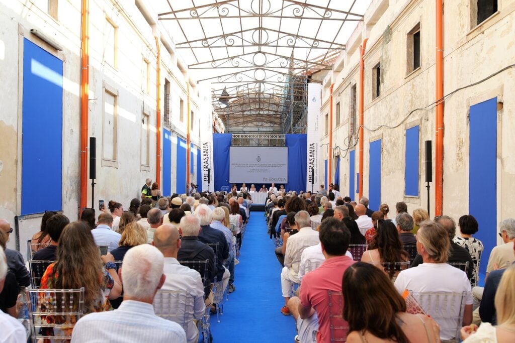 L'evento di presentazione del dossier all'ex cooperativa sociale