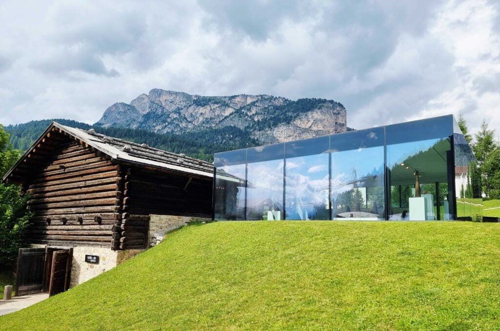 La Val Gardena è disseminata di artisti contemporanei da visitare e scoprire