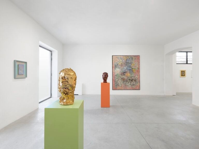 Luigi Carboni, Ridisegnare la vita scavalcando le parole, installation view at Scaramouche Gallery, Milano, 2025. Courtesy Scaramouche 1