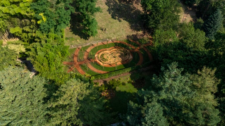 Tra natura, arte e paesaggio. Il progetto dell’artista Maria Dompè a Villa Carlotta sul Lago di Como