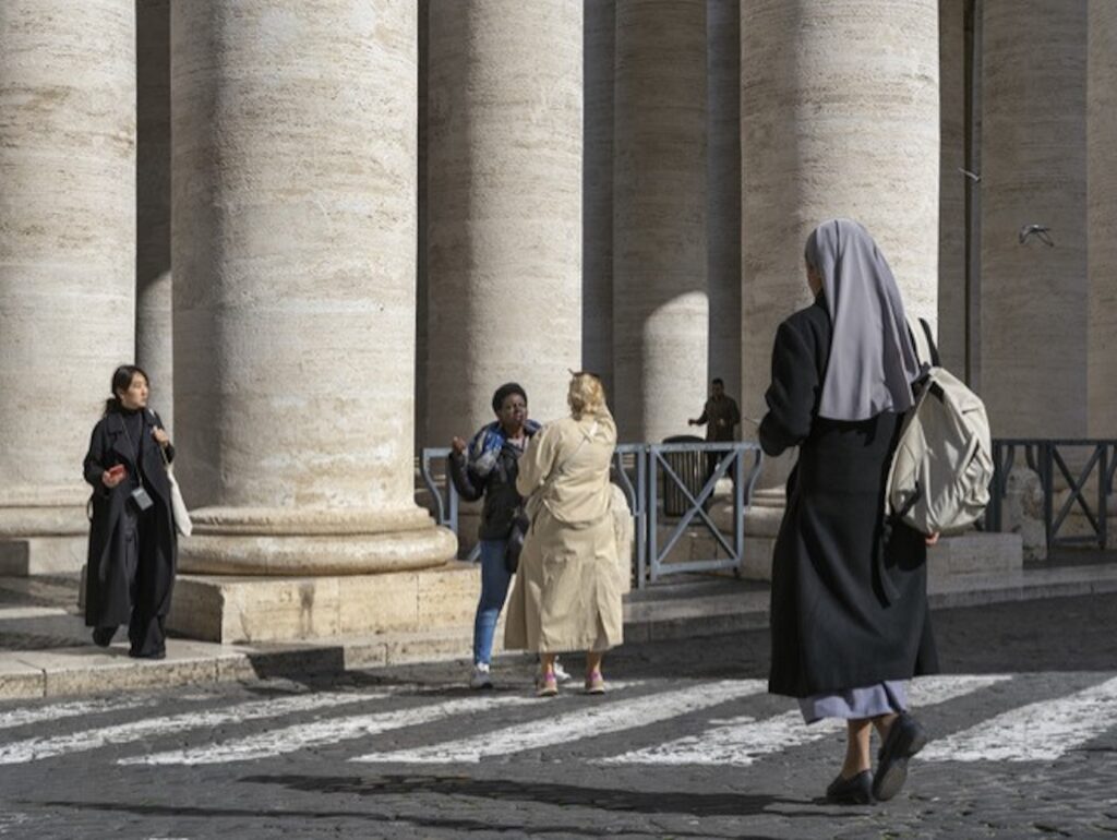 Matthew Connors, Shadows and the Silent Majority, via Paolo IV, 2025. Stampa a getto d’inchiostro colorato. Courtesy l’artista