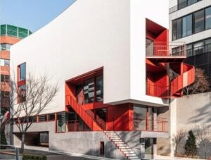 Le gallerie d’arte Meyer Riegger e Jocelyn Wolff aprono uno spazio insieme a Seoul. La direttrice è italiana