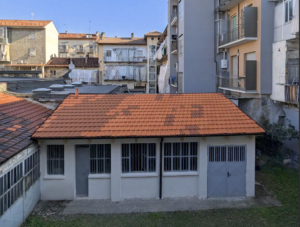 In un ex magazzino della periferia di Torino nasce un nuovo spazio culturale 