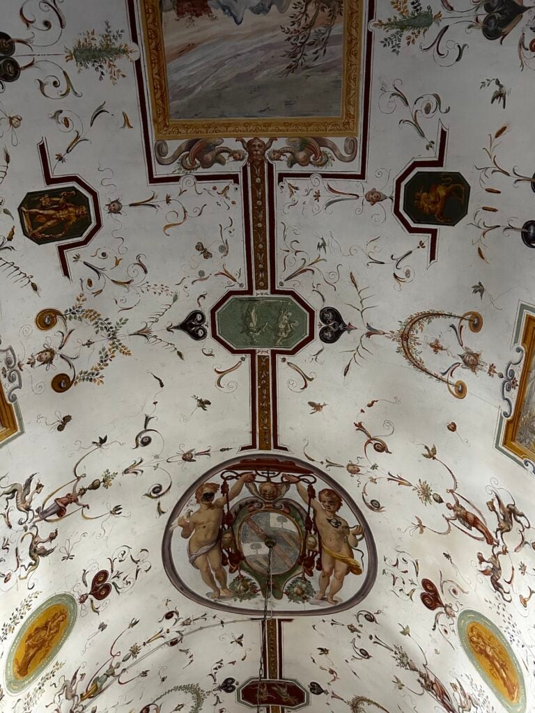 Villa del Colle del Cardinale, Umbria. Photo Emma Sedini