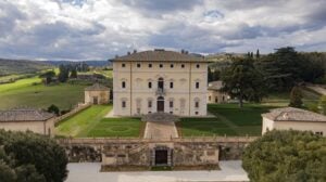 Riaprono in Umbria la Villa e i Giardini del Colle del Cardinale. Nuovo gioiello da visitare