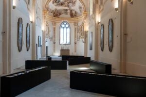 Nell’antichissima Certosa di Capri una mostra rivela il lato esoterico dell’isola