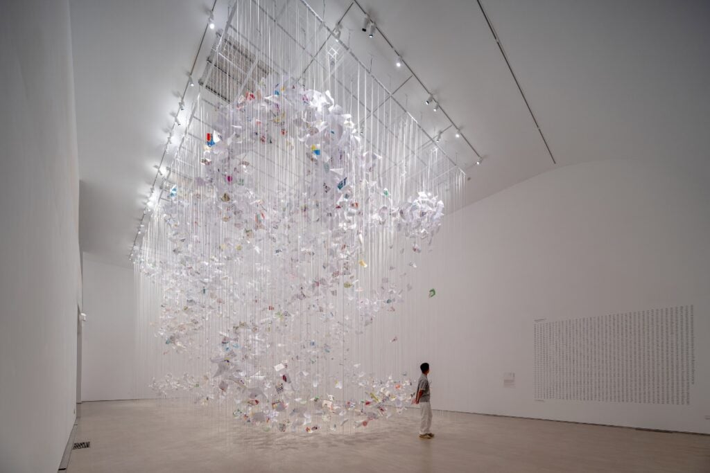 Chiharu Shiota – The Moment the Snow Melts