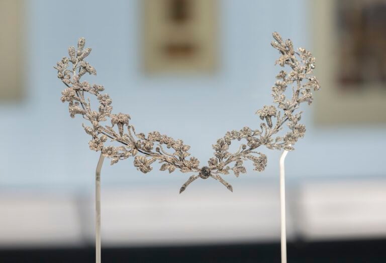 Installation view of Cartier at V&A South Kensington (12 April-16 November 2025) (c) Victoria and Albert Museum, London