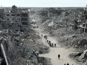 Davanti alla carneficina di Gaza, agli artisti chiediamo ancora uno sforzo