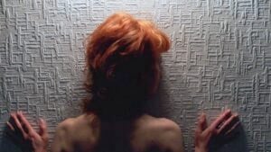 Esposta. Arte ad alta quota - Between Flesh and Reflection