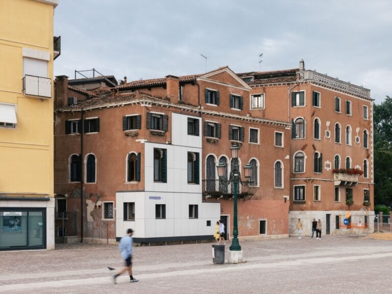 4 19 mostra internazionale di architettura di venezia estonian pavilionlet me warm you oosep kivim La Biennale Architettura 2025 ci dice qualcosa sul cambiamento climatico?