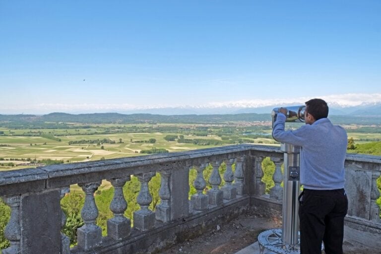 castello di masino caravino to foto di paolo barcucci2014 c fai fondo per lambiente italiano Domenica 7 settembre 2025 in Italia è la Giornata del Panorama del FAI. Tutti gli appuntamenti e il programma
