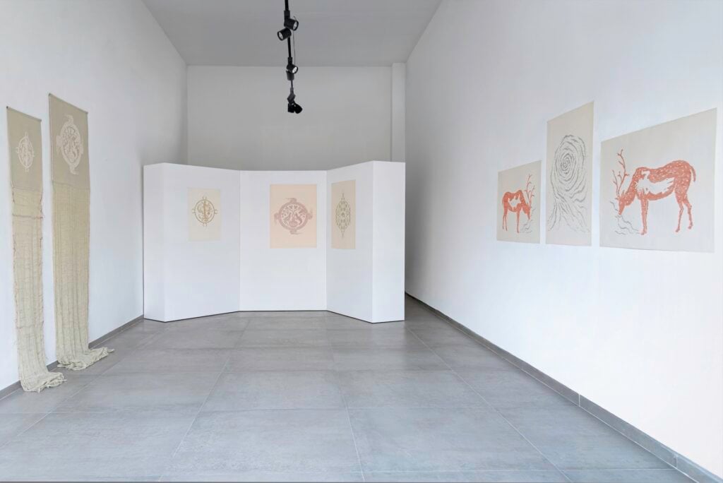 In Salento l’artigianato tradizionale incontra l’immaginario contemporaneo dell’artista Claudia Losi