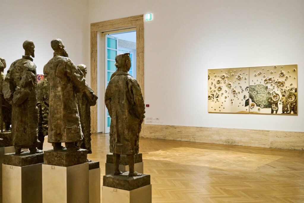 Arte senza dazi. A Roma una mostra fa da ponte tra Oriente e Occidente