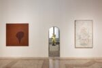 Georg Baselitz e Lucio Fontana, L'aurore viene, installation view at Thaddaeus Ropac Milano. Photo Roberto Marossi. Courtesy Thaddaeus Ropac.