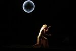 Giornale notturno Foto di ROSA ARCELLONI_Fabre Festival