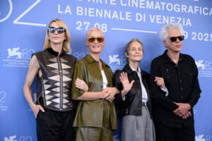 “Father Mother Sister Brother” è il Leone d’Oro di Venezia 82