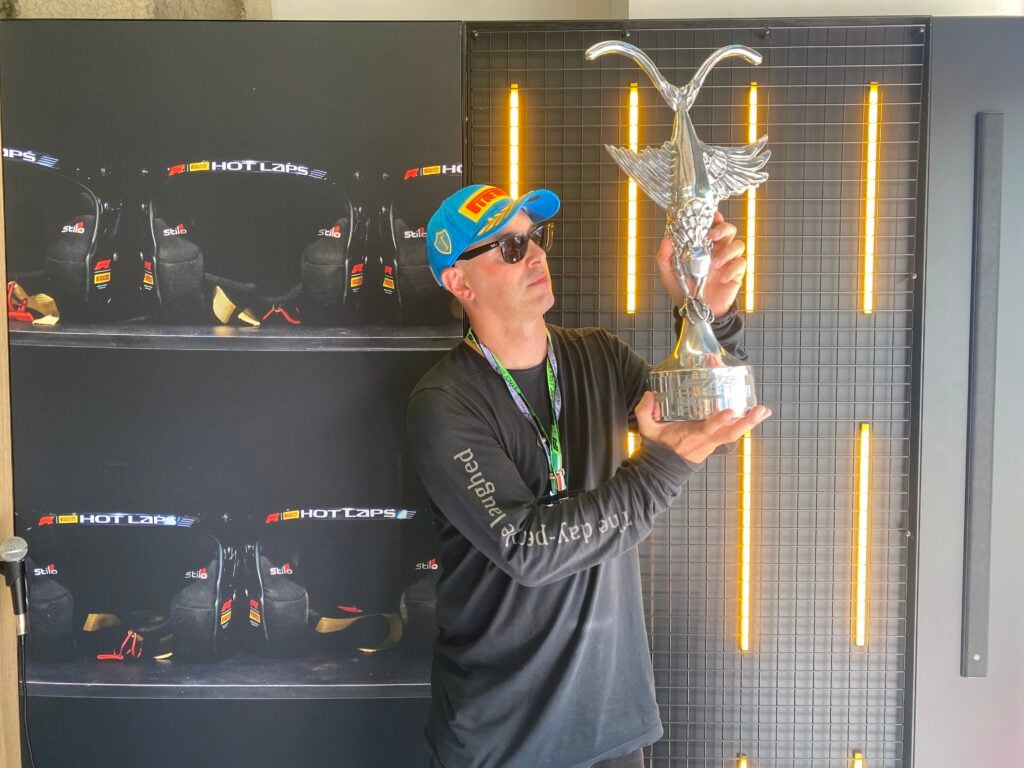 Il nuovo trofeo della Formula Uno è una chimera disegnata dall’artista Nico Vascellari