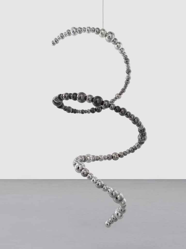 Jean-Michel Othoniel, Black Tornado. Courtesy Phillips