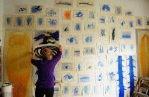 La stanza dei frutti e dei legni di Lucia Pescador