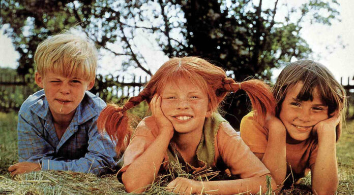Pippi con Tommy e Annika, serie TV. Pa╠êr Sundberg Inger Nilsson Maria Persson ┬® Alamy