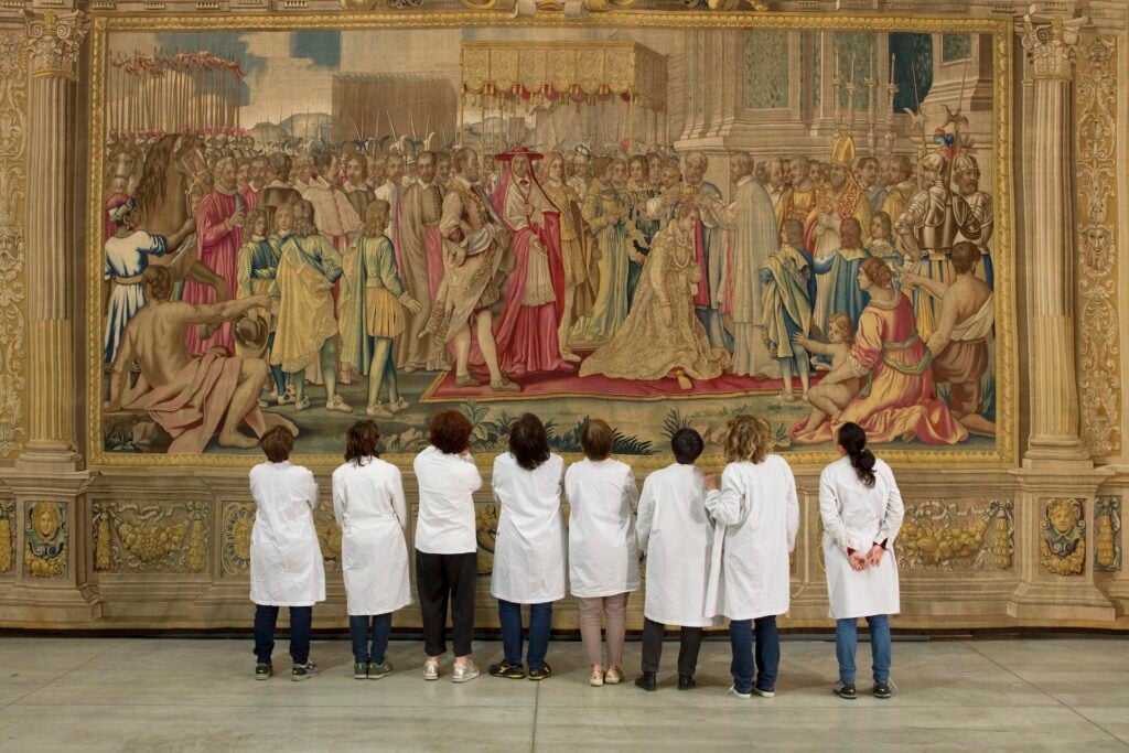 Come si gestisce il personale che opera dietro le grandi mostre? Parola a Opera Laboratori