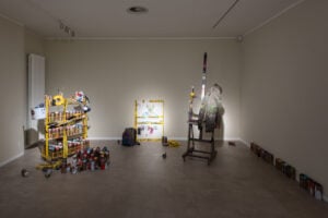 Lo street artist Mr. Savethewall è protagonista a Lugano di una mostra di pittura