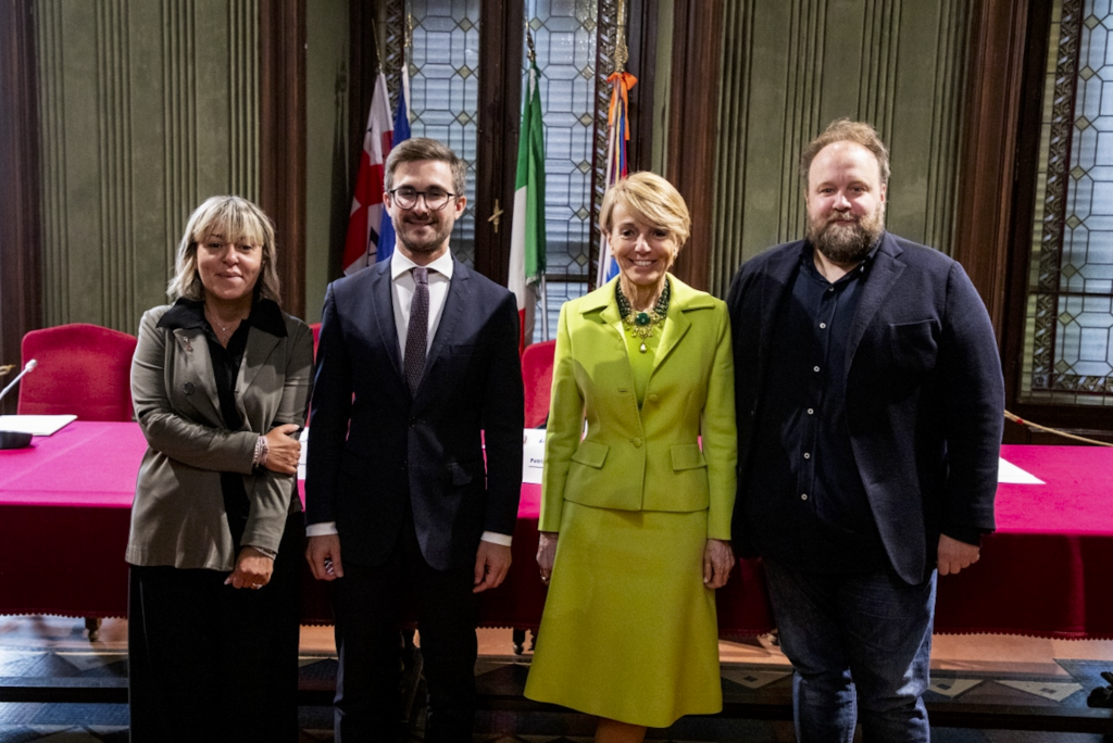 Marina Chiarelli, Assessore alla Cultura Regione Piemonte, Alberto Gatto, Sindaco di Alba, Patrizia Sandretto Re Rebaudengo, Presidente Comitato Alba Capitale italiana dell’arte contemporanea 2027, Nicolas Ballario, Segre