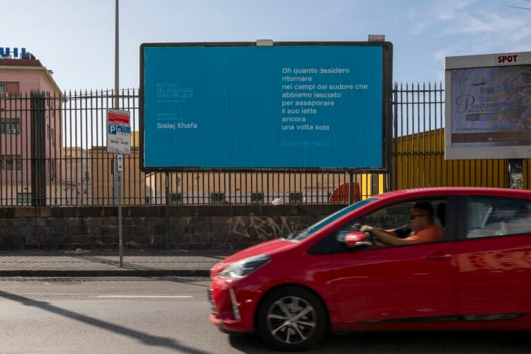 Sislej Xhafa, Blue with No Sky, 2025. Foto Amedeo Benestante. Courtesy l’artista e Galleria CONTINUA