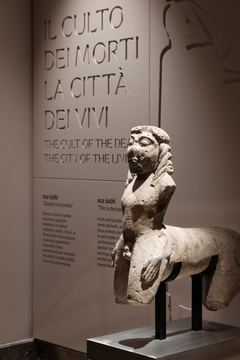 unnamed 1 1 Il Museo Nazionale Etrusco di Villa Giulia a Roma punta anche sull'arte contemporanea. E nell'Ipogeo arriva un allestimento immersivo