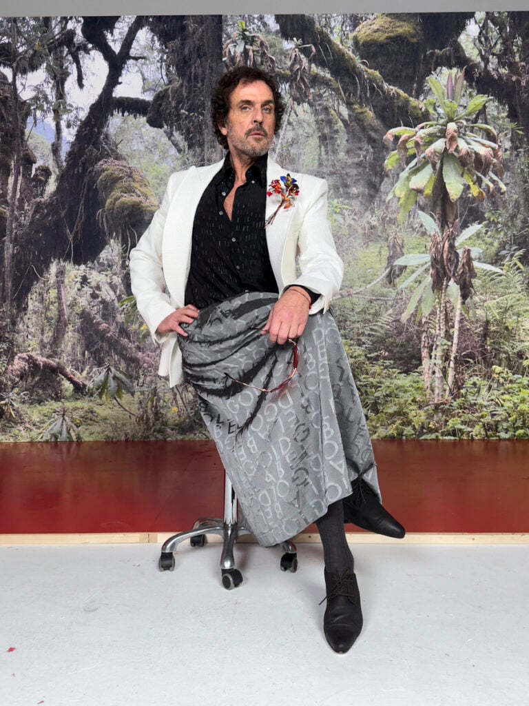 01 andreas kronthaler photographed by juergen teller Moda, attivismo e ruolo degli archivi. Intervista ad Andreas Kronthaler, storico direttore creativo di Vivienne Westwood
