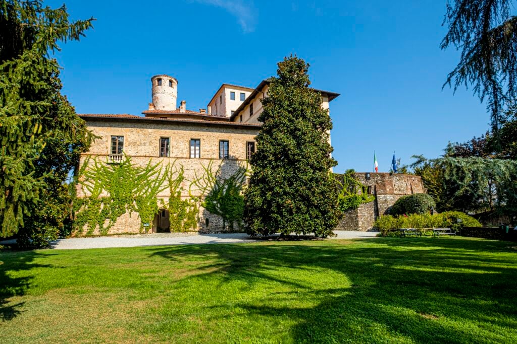 castello della manta128321 Tornano le Giornate d'Autunno del FAI. 10 luoghi nella natura da vedere per sostenere il Fondo per l'Ambiente