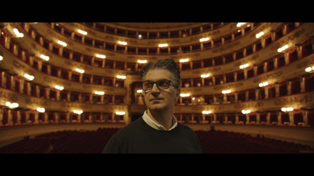 docu film la forza del destino 10 La grande impresa di realizzare un’opera alla Scala: il film che mostra il dietro le quinte