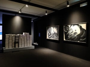 A Milano una mostra straordinaria che sembra una biennale. Succede a Palazzo Morando