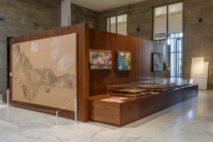 Il sogno dell’Oriente nella mostra di Elisa Montessori al Museo della Civiltà di Roma 