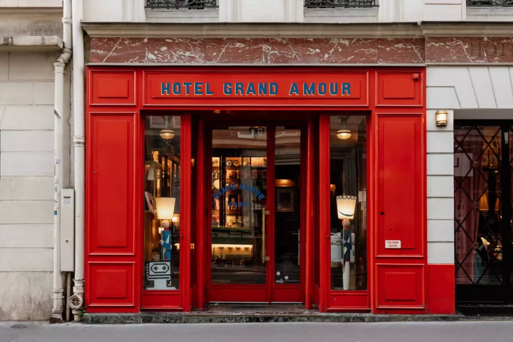 Hotel Grand Amour