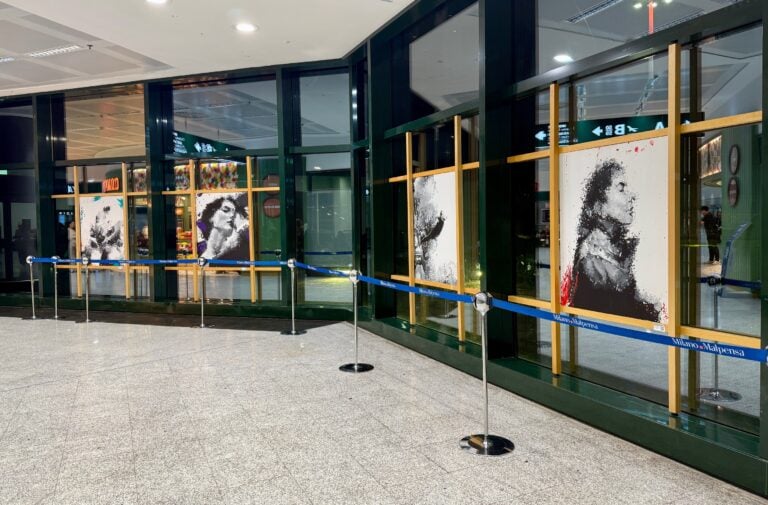 img7617 Il posto dove puoi vedere le mostre istituzionali più brutte d’Italia è un importante aeroporto