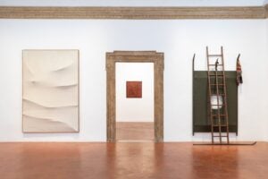 Tra Roma e Torino un gruppo di artisti prova a rievocare e curare” i traumi” delle città attraverso l’arte 