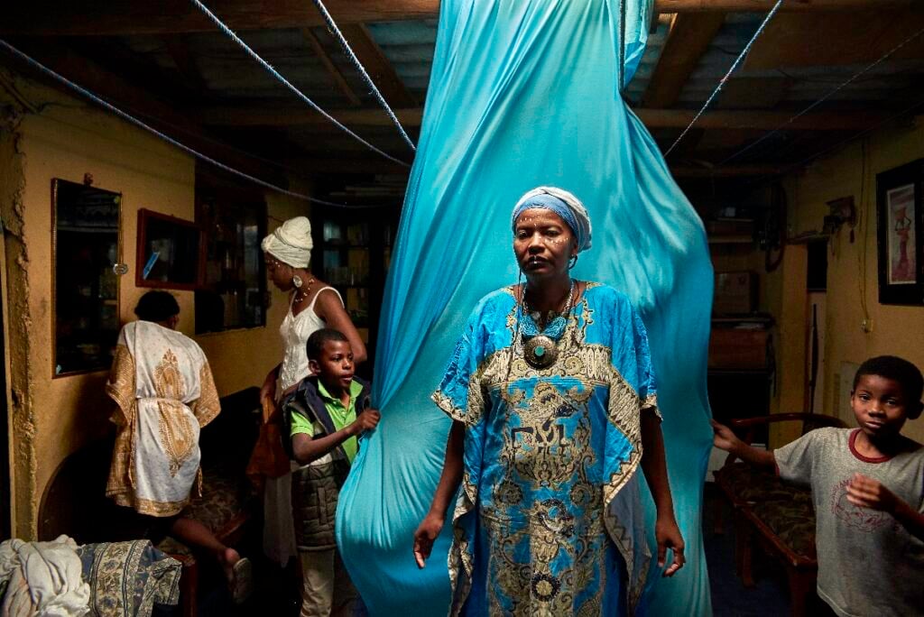 Dopo 15 anni un festival africano di fotografia si trasforma in una biennale