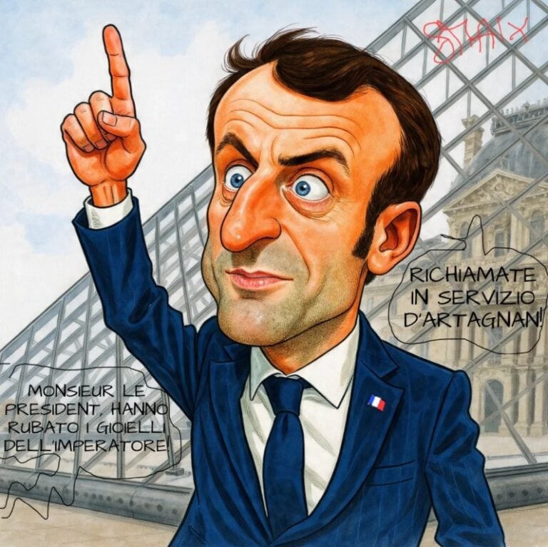 macron Il furto dei gioielli di Napoleone al Louvre è stato un successo, non certo per la Francia
