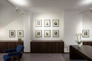 A Milano apre una private home gallery: nuovo spazio espositivo con un tocco di intimità in più