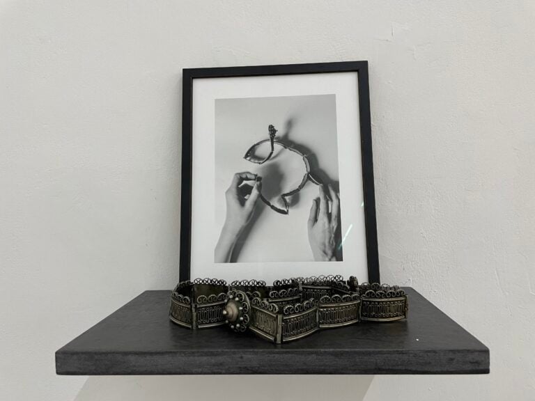 Mostra Stories we carry. Photo Claudia Giraud