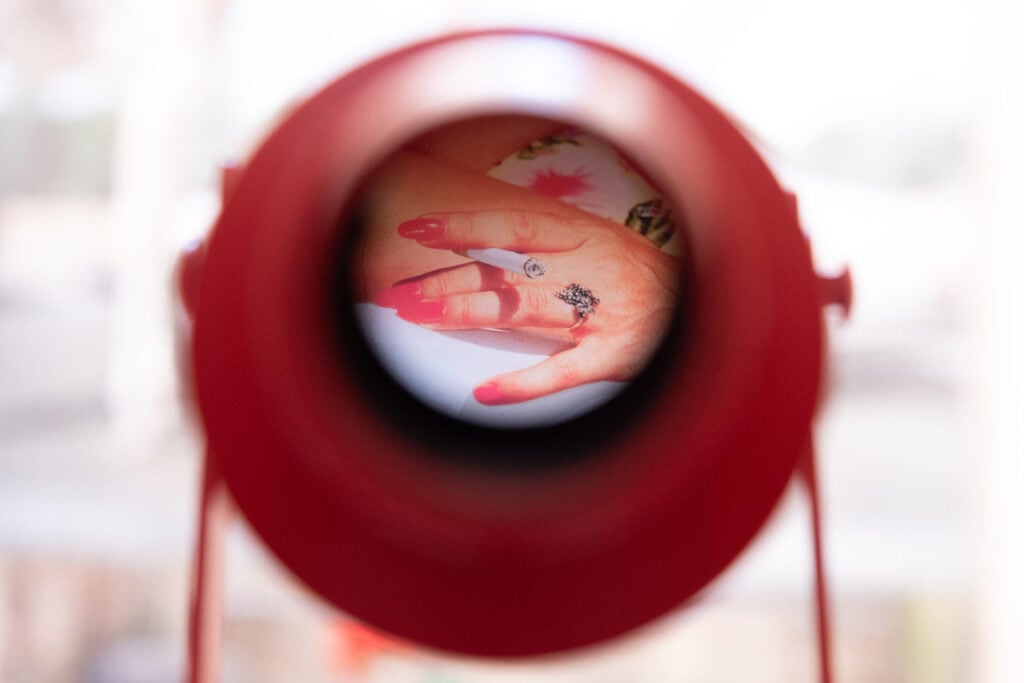 A Monopoli 10 anni di PhEST: festival internazionale di fotografia e arte in Puglia