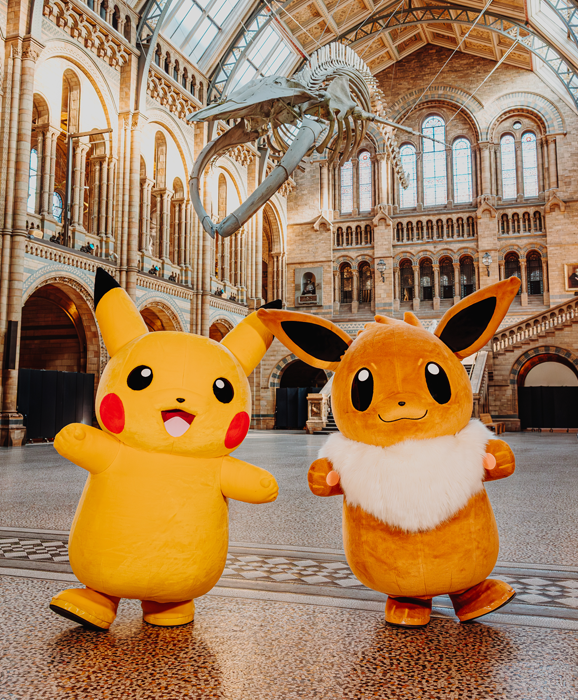 photo credit luke dyson Apre un negozio dei Pokémon dentro il Museo di Storia Naturale di Londra. Prenotazioni prese d’assalto