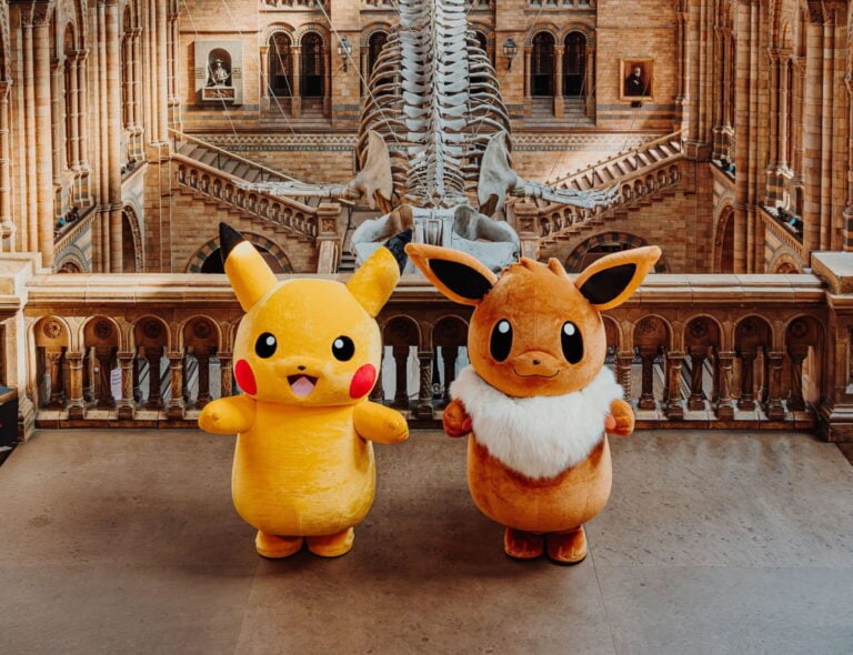 Apre un negozio dei Pokémon dentro il Museo di Storia Naturale di Londra. Prenotazioni prese d’assalto
