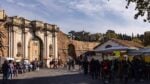 La storia di Antonio Martino detto Totò, leggendario libraio di Porta Portese a Roma 