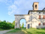 Quattro Castella, Chiesa di Santa Maria Assunta in Mucciatella nella frazione di Puianello, ph. Camila Schuliaquer