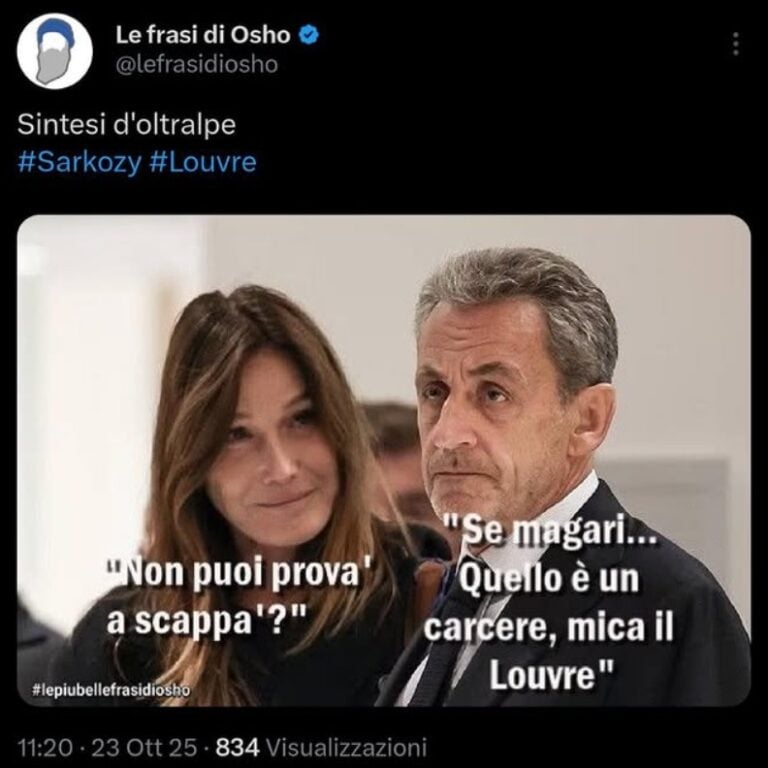 sarkozy Il furto dei gioielli di Napoleone al Louvre è stato un successo, non certo per la Francia